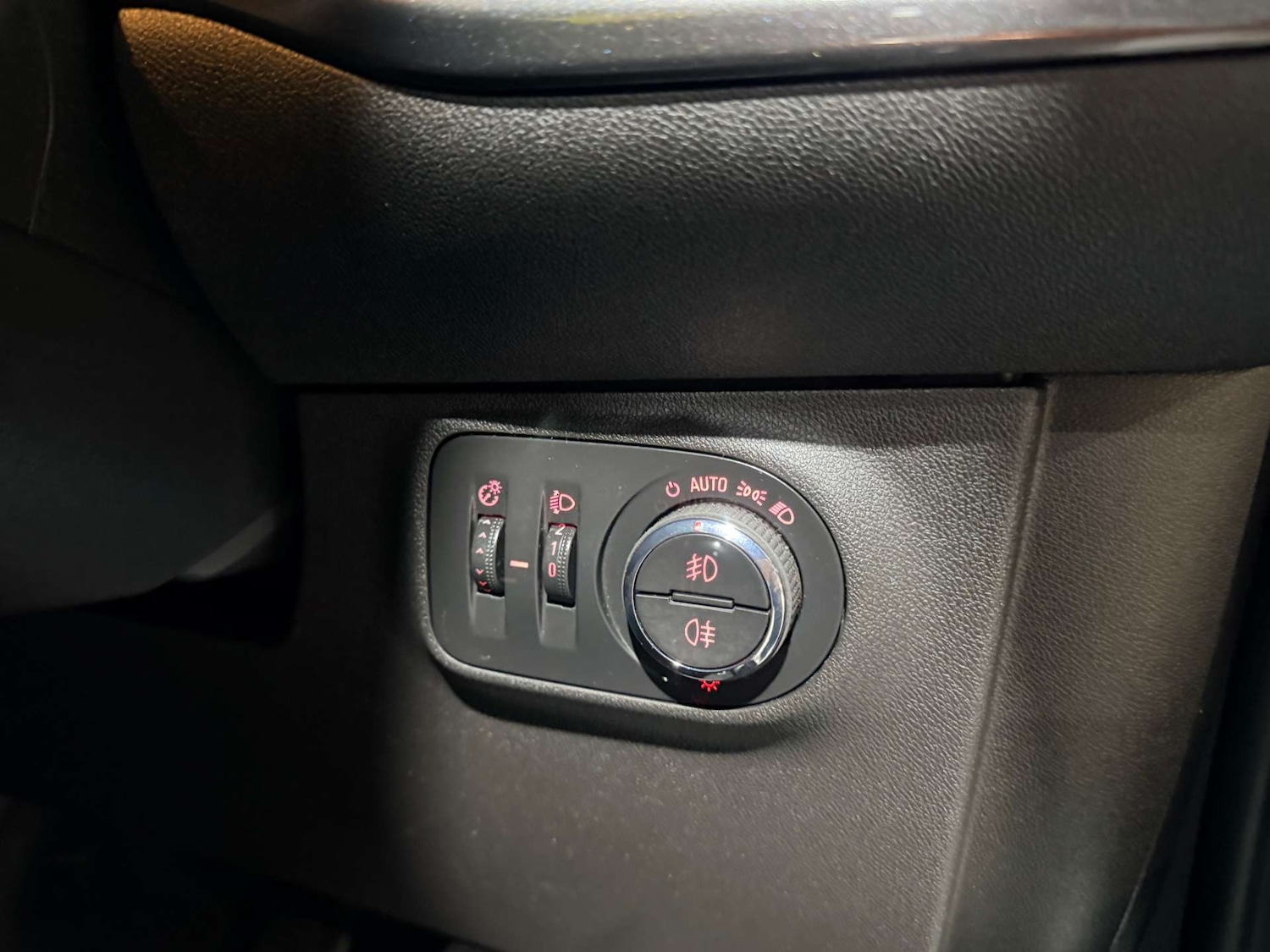 Used Vauxhall Corsa 2017 for sale - 77877298: Photo 16