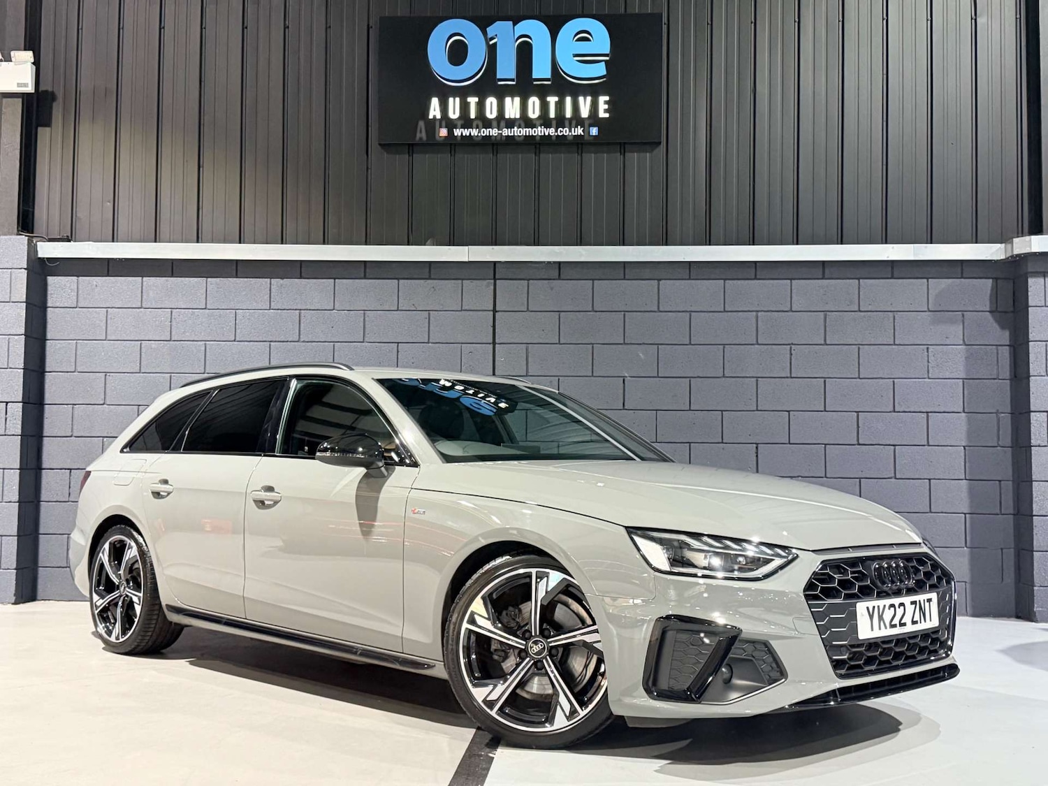 Used Audi A4 2022 for sale - 78108378: Photo 2