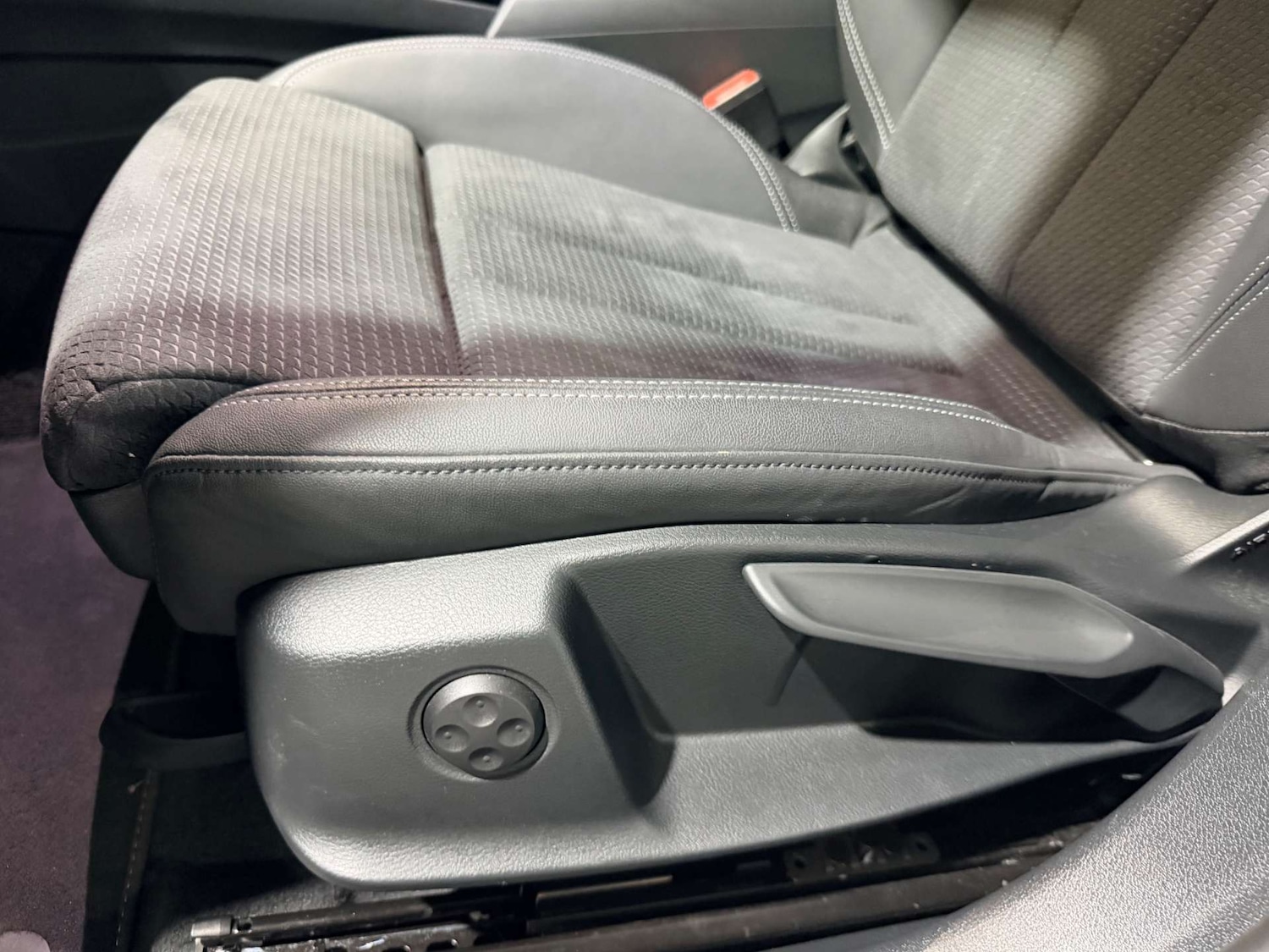 Used Audi A4 2022 for sale - 78108378: Photo 65