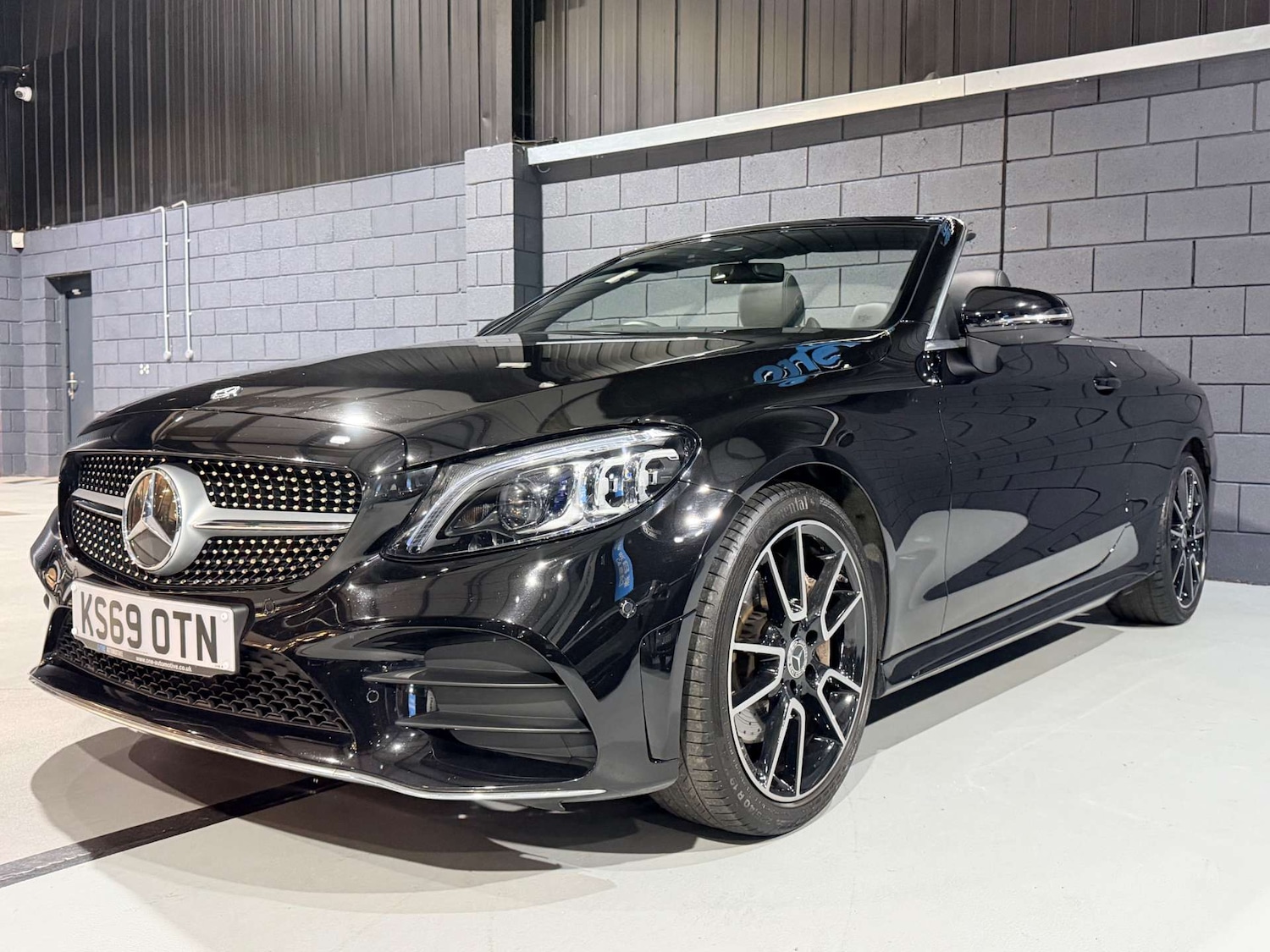 Used Mercedes-Benz C Class 2020 for sale - 78018648: Photo 11