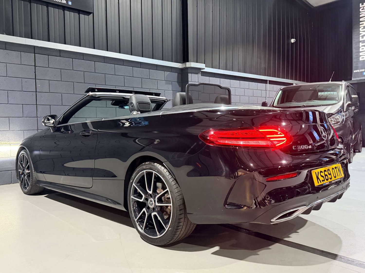 Used Mercedes-Benz C Class 2020 for sale - 78018648: Photo 12