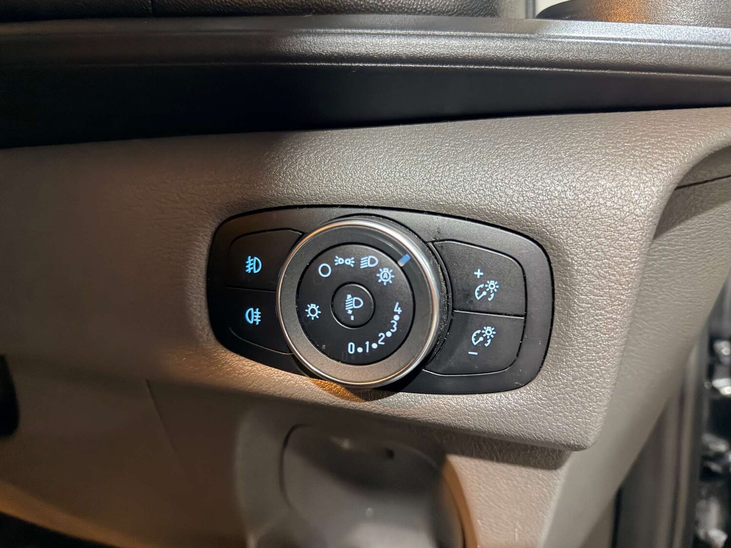 Used Ford Transit Custom 2022 for sale - 77937292: Photo 36