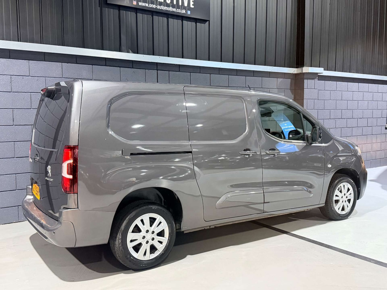 Used Peugeot Partner 2021 for sale - 77643211: Photo 23