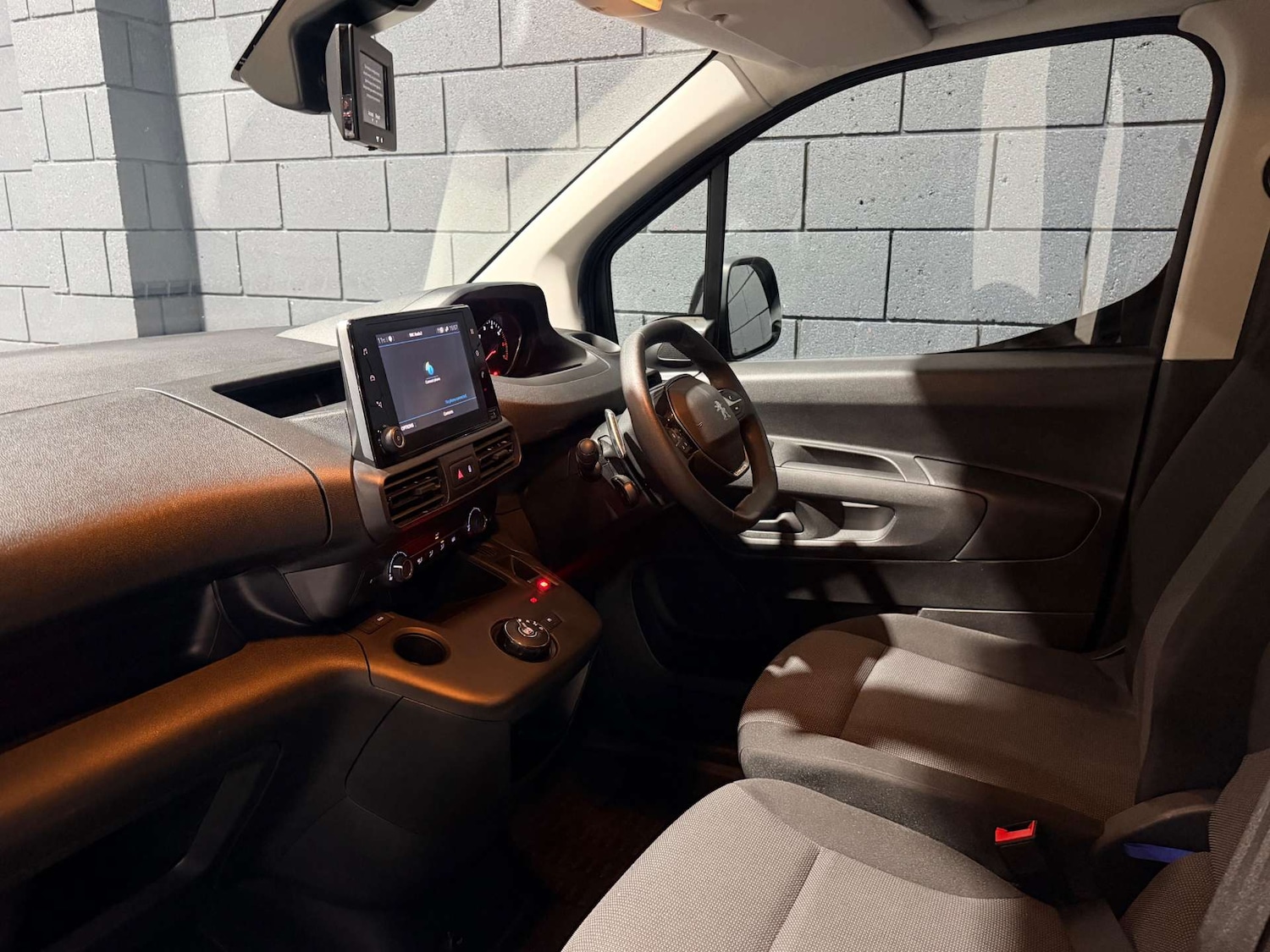 Used Peugeot Partner 2021 for sale - 77643211: Photo 29