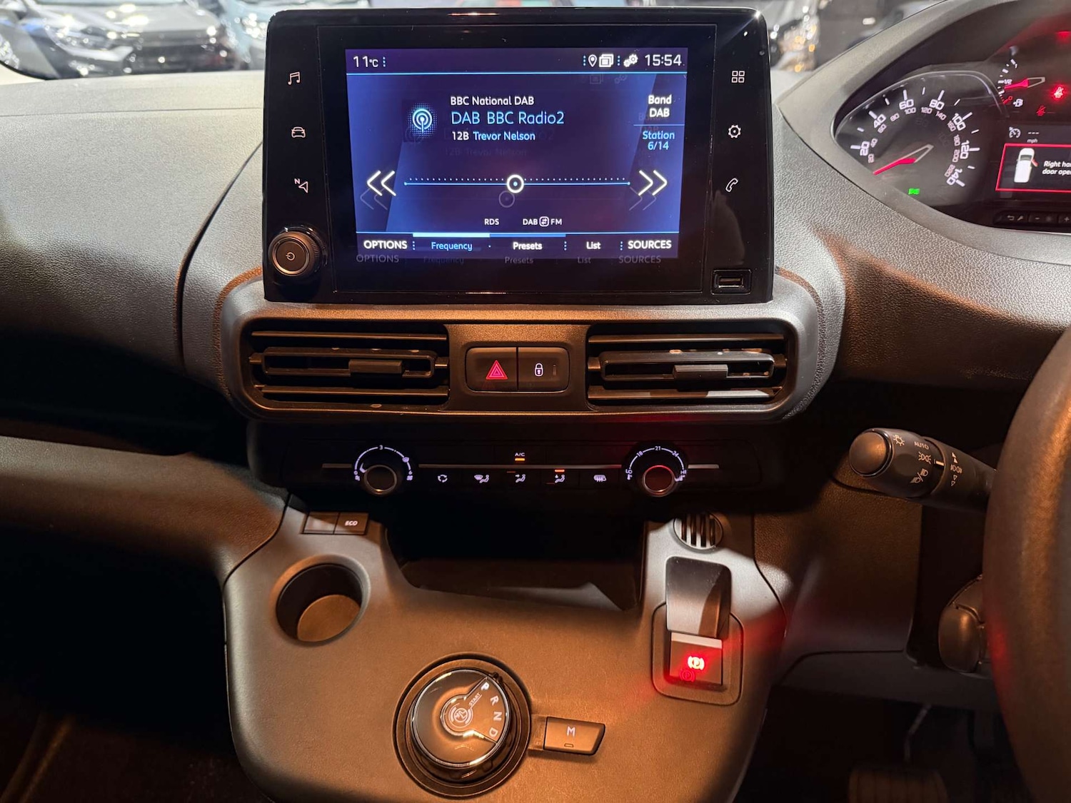 Used Peugeot Partner 2021 for sale - 77643211: Photo 35