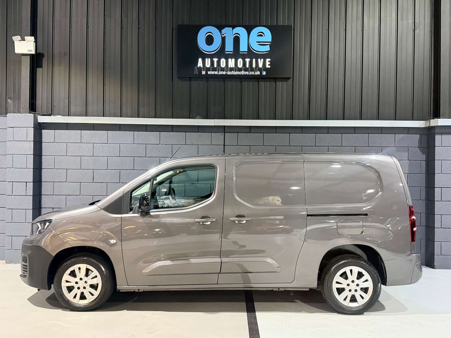 Used Peugeot Partner 2021 for sale - 77643211: Photo 7