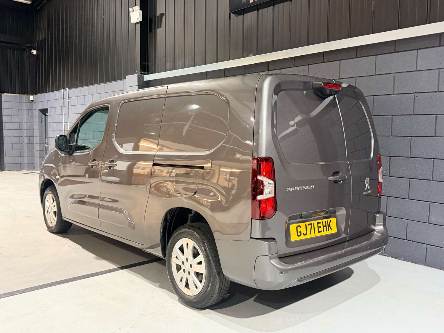 Used Peugeot Partner 2021 for sale - 77643211: Photo 8