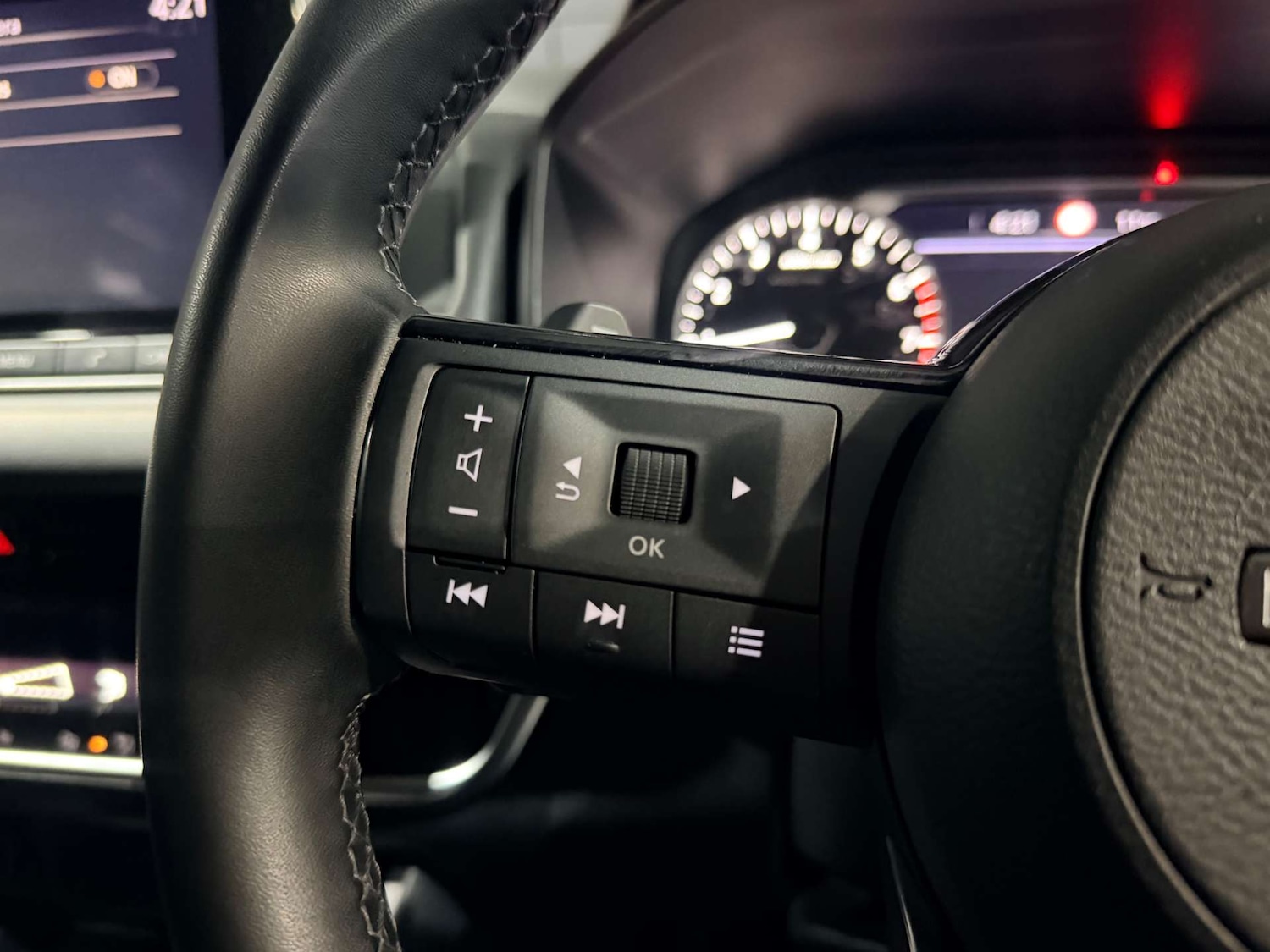 Used Nissan Qashqai 2024 for sale - 77902990: Photo 31