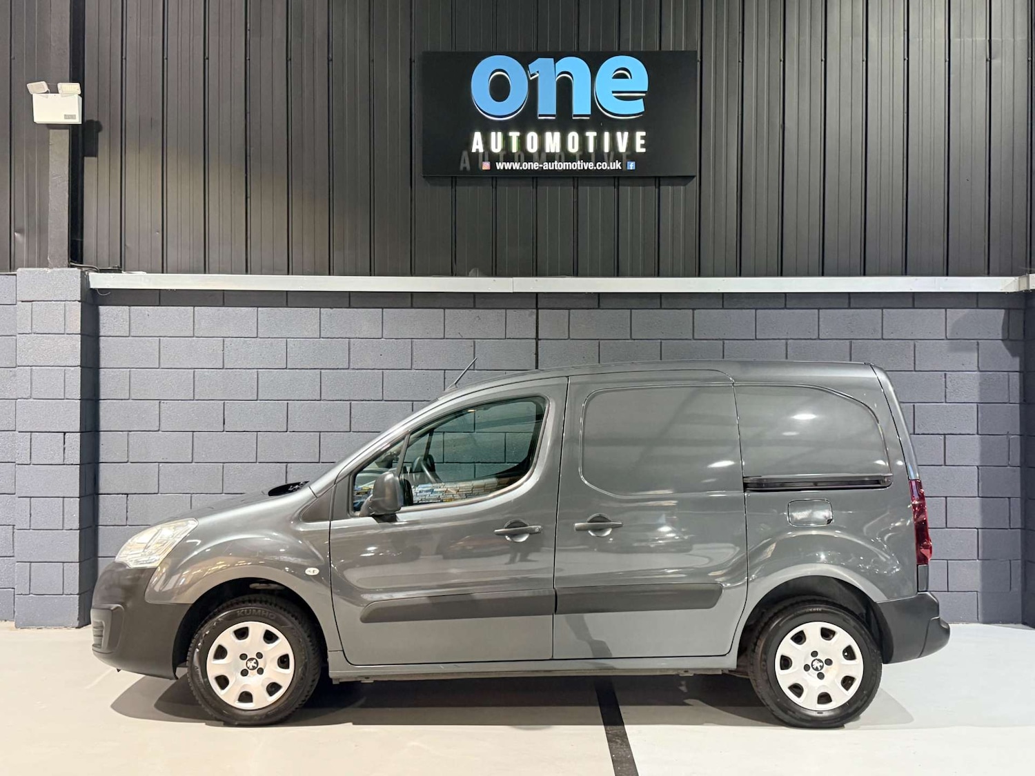 Used Peugeot Partner 2017 for sale - 78097417: Photo 10