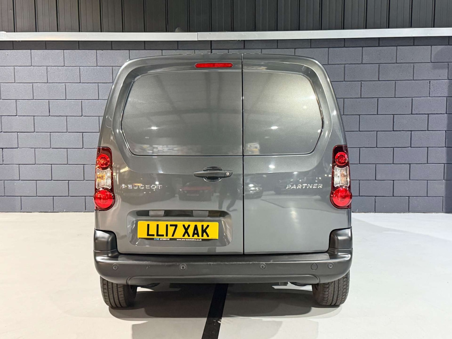 Used Peugeot Partner 2017 for sale - 78097417: Photo 13