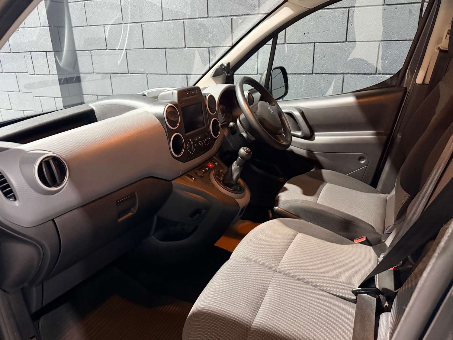 Used Peugeot Partner 2017 for sale - 78097417: Photo 26