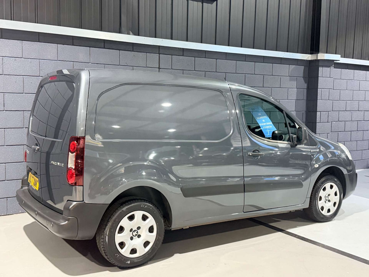 Used Peugeot Partner 2017 for sale - 78097417: Photo 8