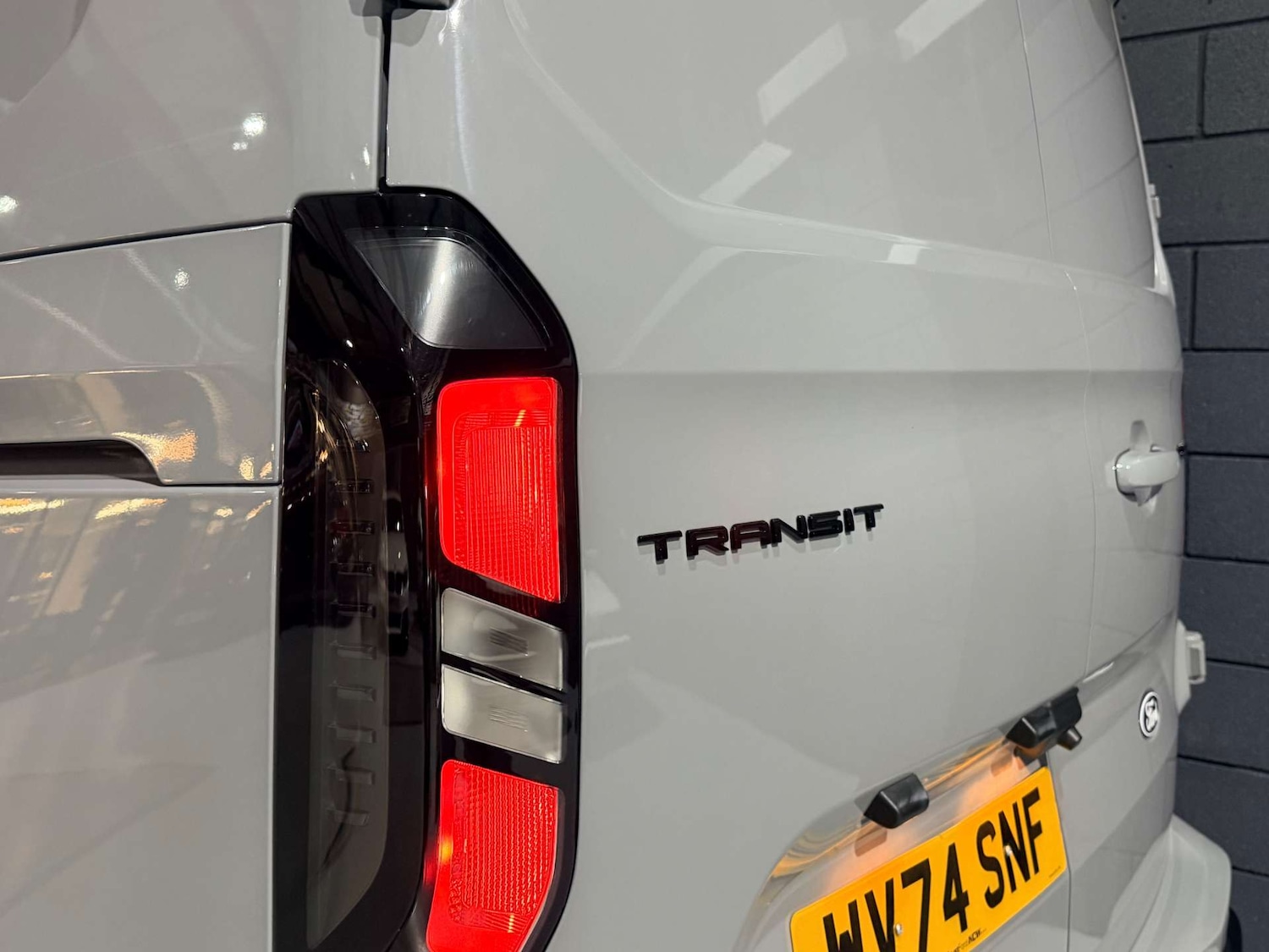 Used Ford Transit Custom 2024 for sale - 77544989: Photo 11