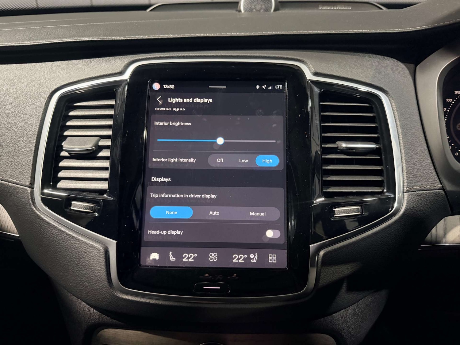 Used Volvo XC90 2023 for sale - 78179669: Photo 31