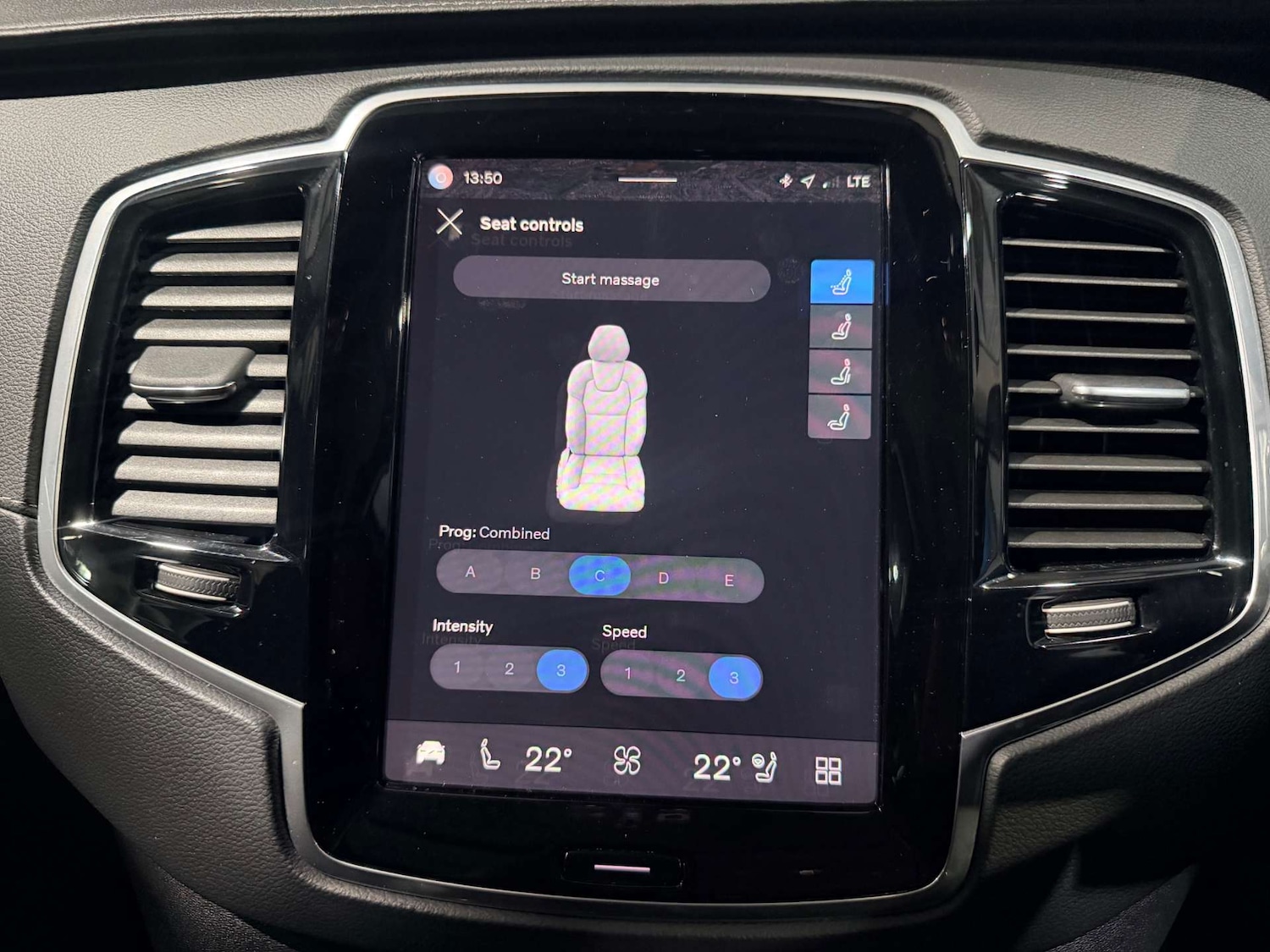 Used Volvo XC90 2023 for sale - 78179669: Photo 43