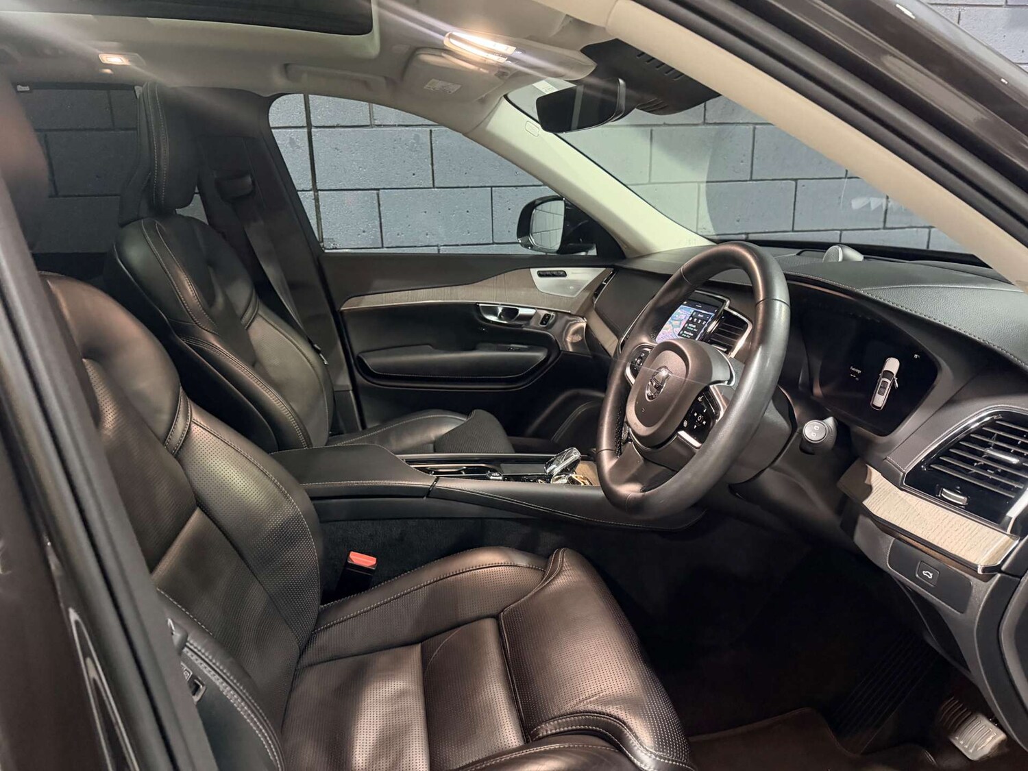 Used Volvo XC90 2023 for sale - 78179669: Photo 92