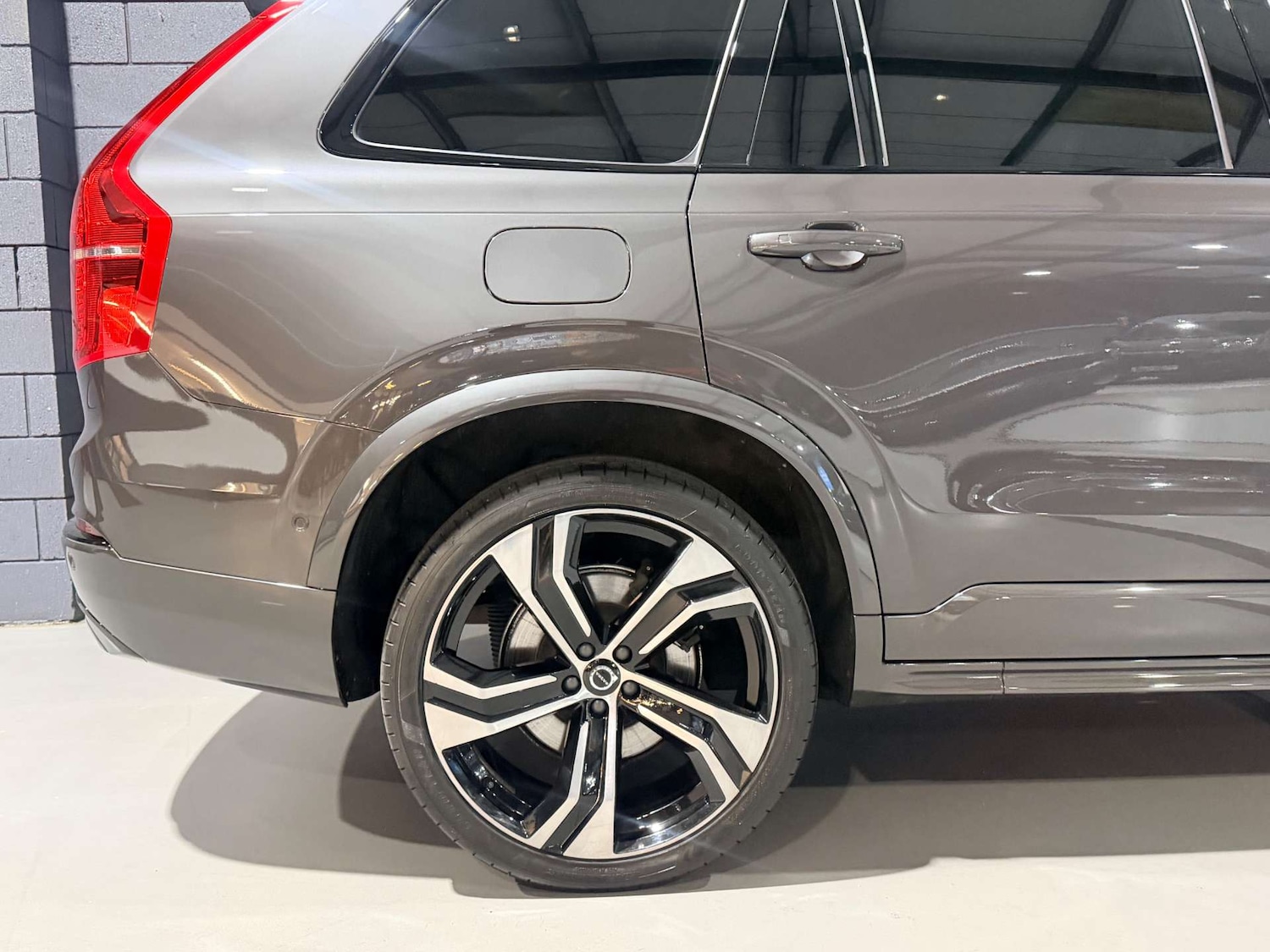 Used Volvo XC90 2023 for sale - 78179669: Photo 98