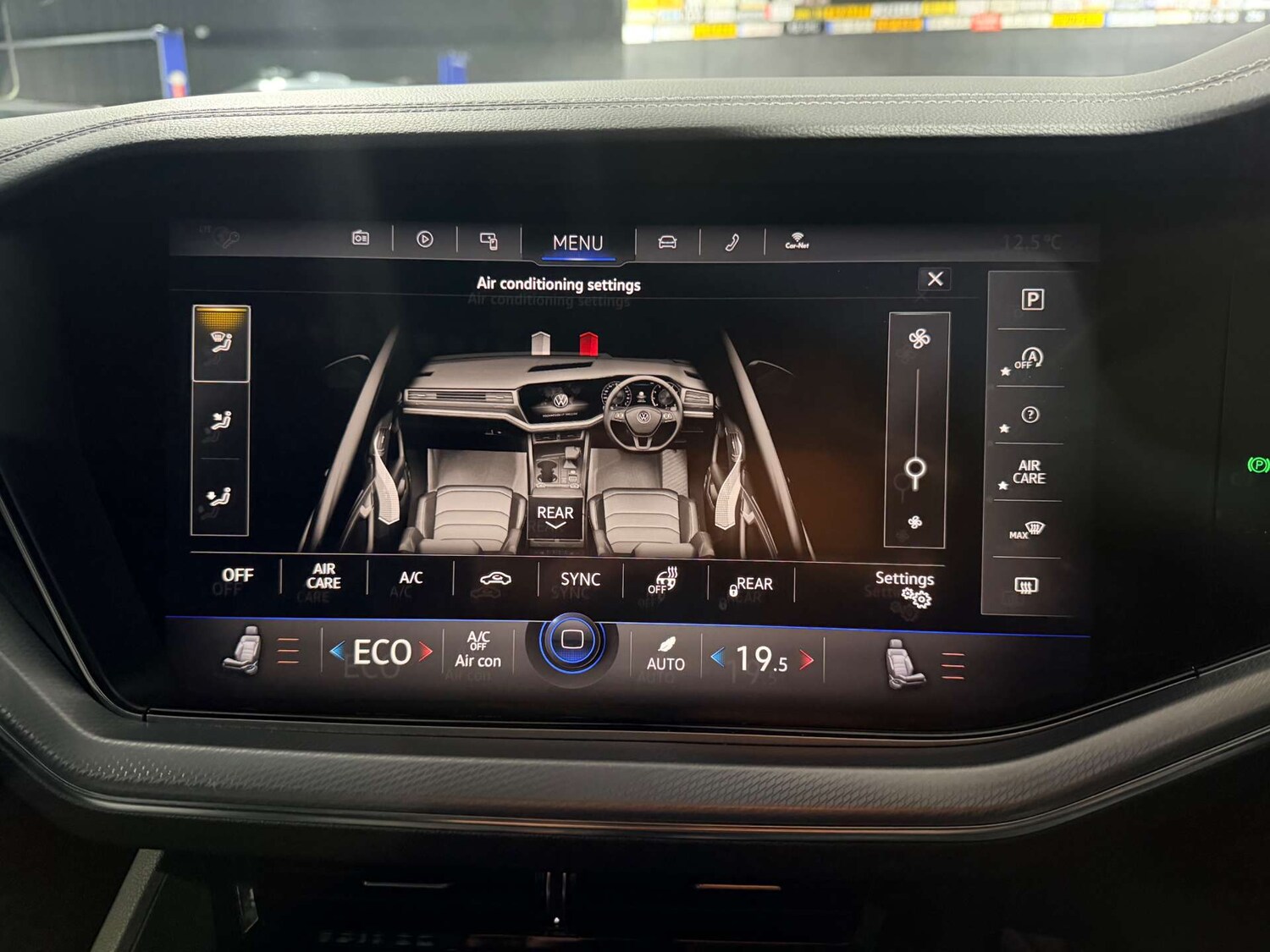 Used Volkswagen Touareg 2019 for sale - 77678679: Photo 35