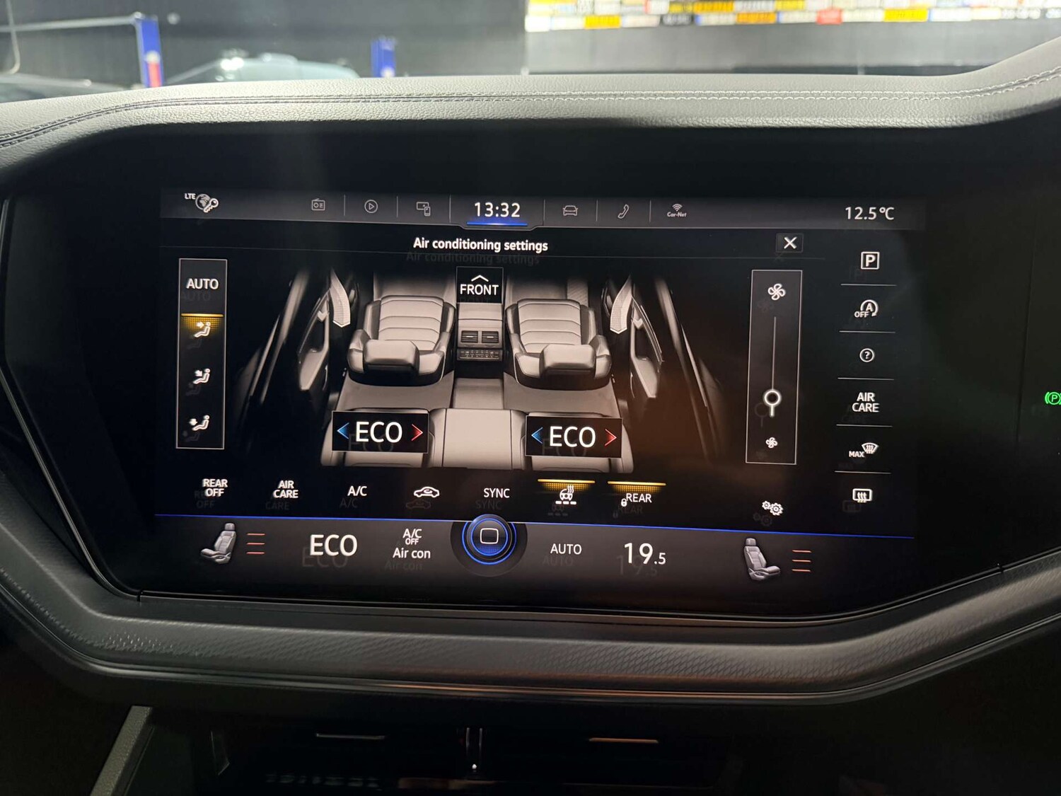 Used Volkswagen Touareg 2019 for sale - 77678679: Photo 39