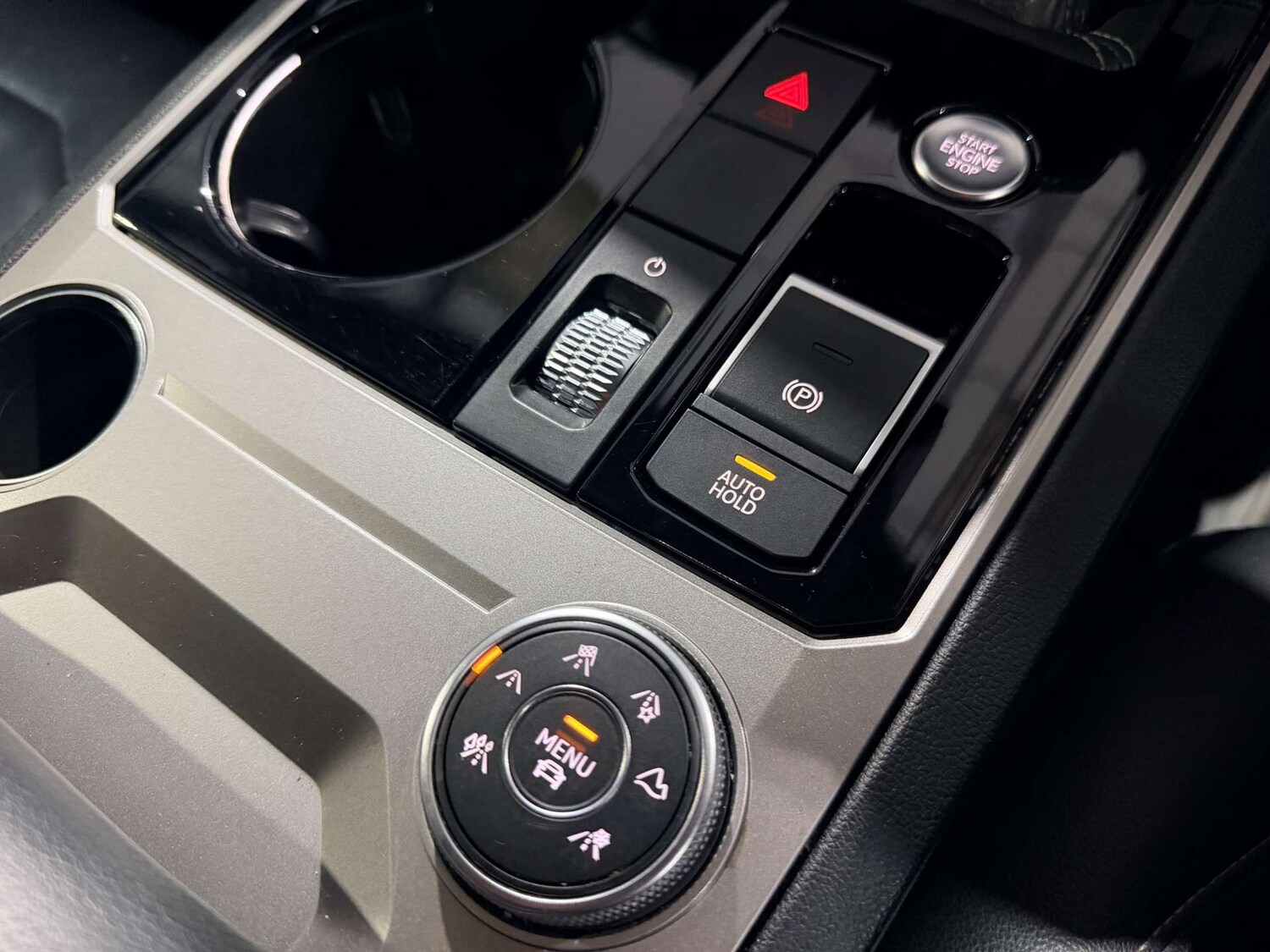 Used Volkswagen Touareg 2019 for sale - 77678679: Photo 43