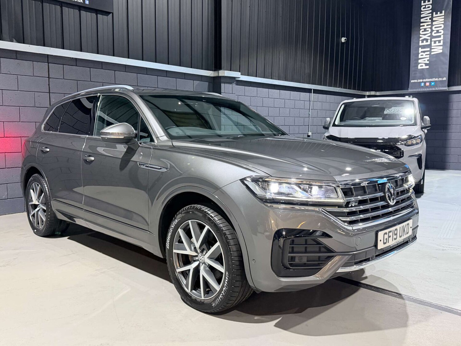 Used Volkswagen Touareg 2019 for sale - 77678679: Photo 44