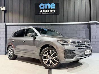 Used Volkswagen Touareg 2019 for sale - 77678679: Photo