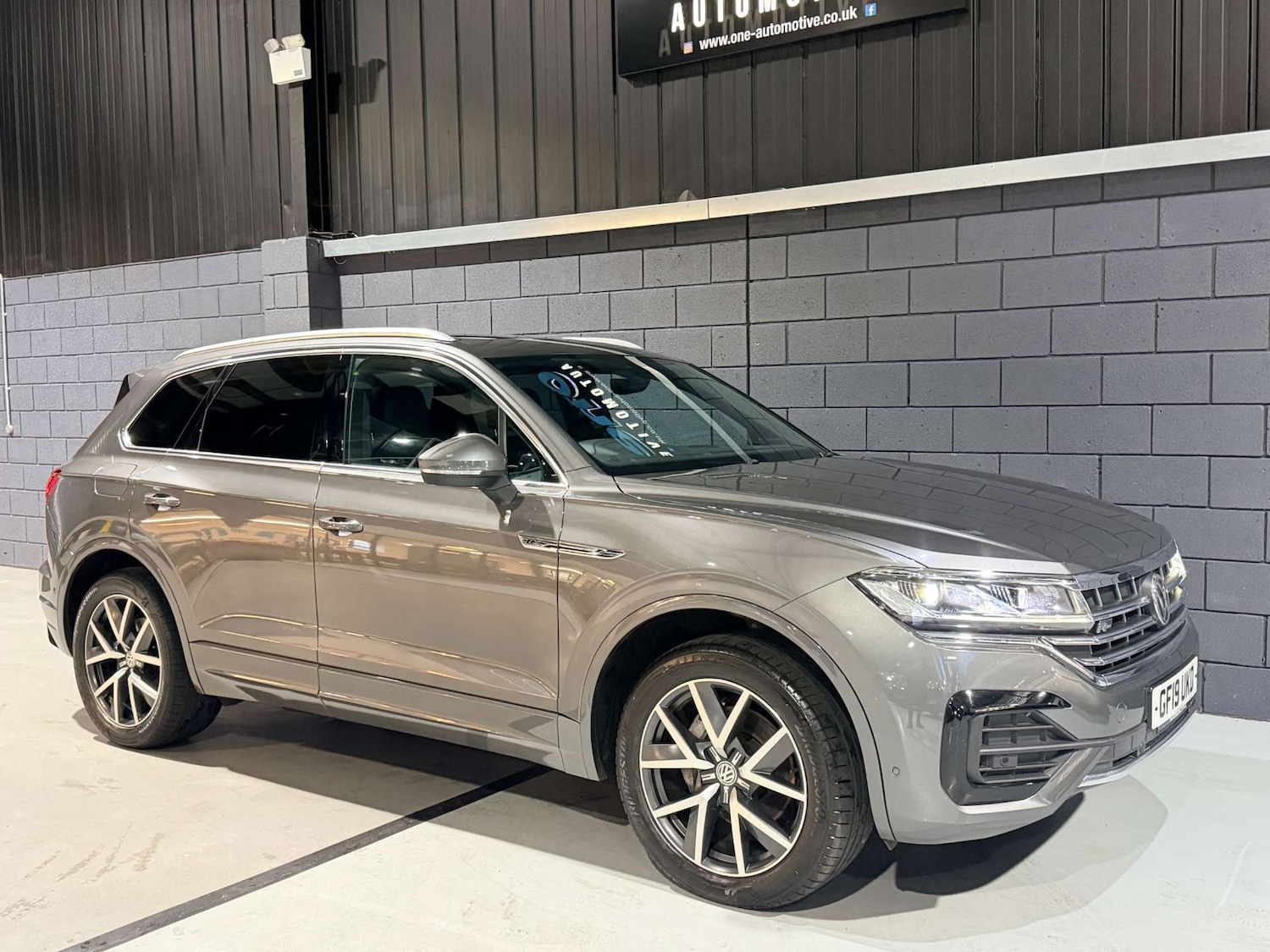 Used Volkswagen Touareg 2019 for sale - 77678679: Photo 5