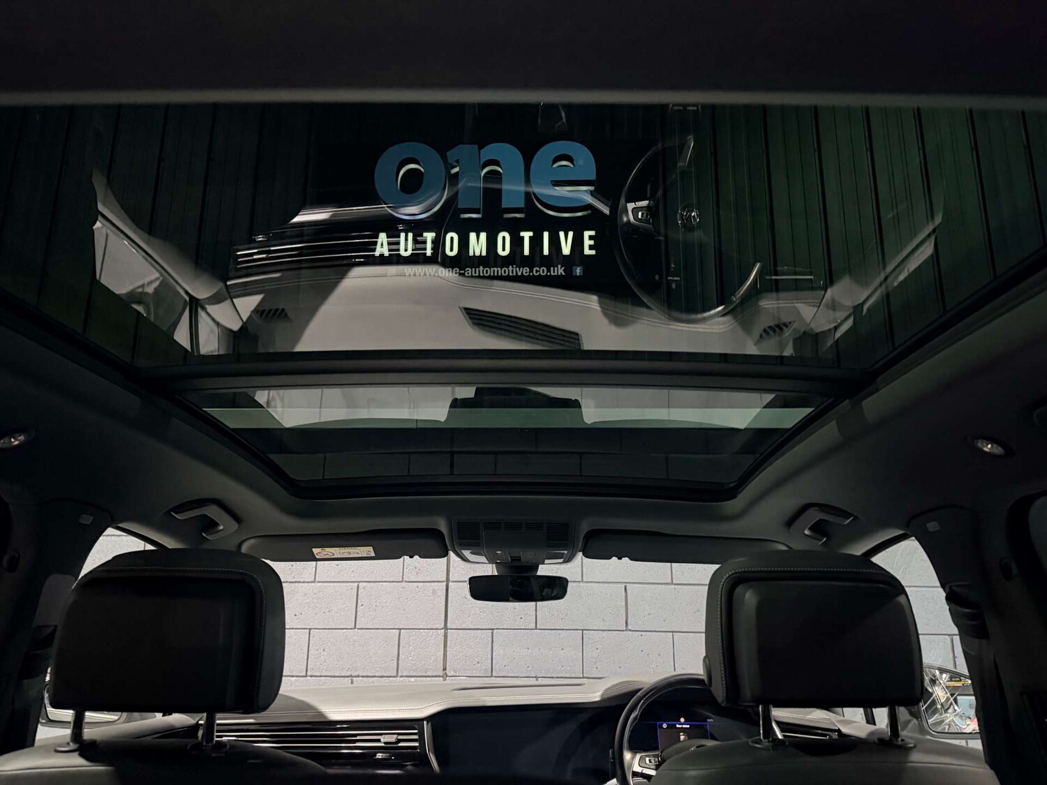 Used Volkswagen Touareg 2019 for sale - 77678679: Photo 75