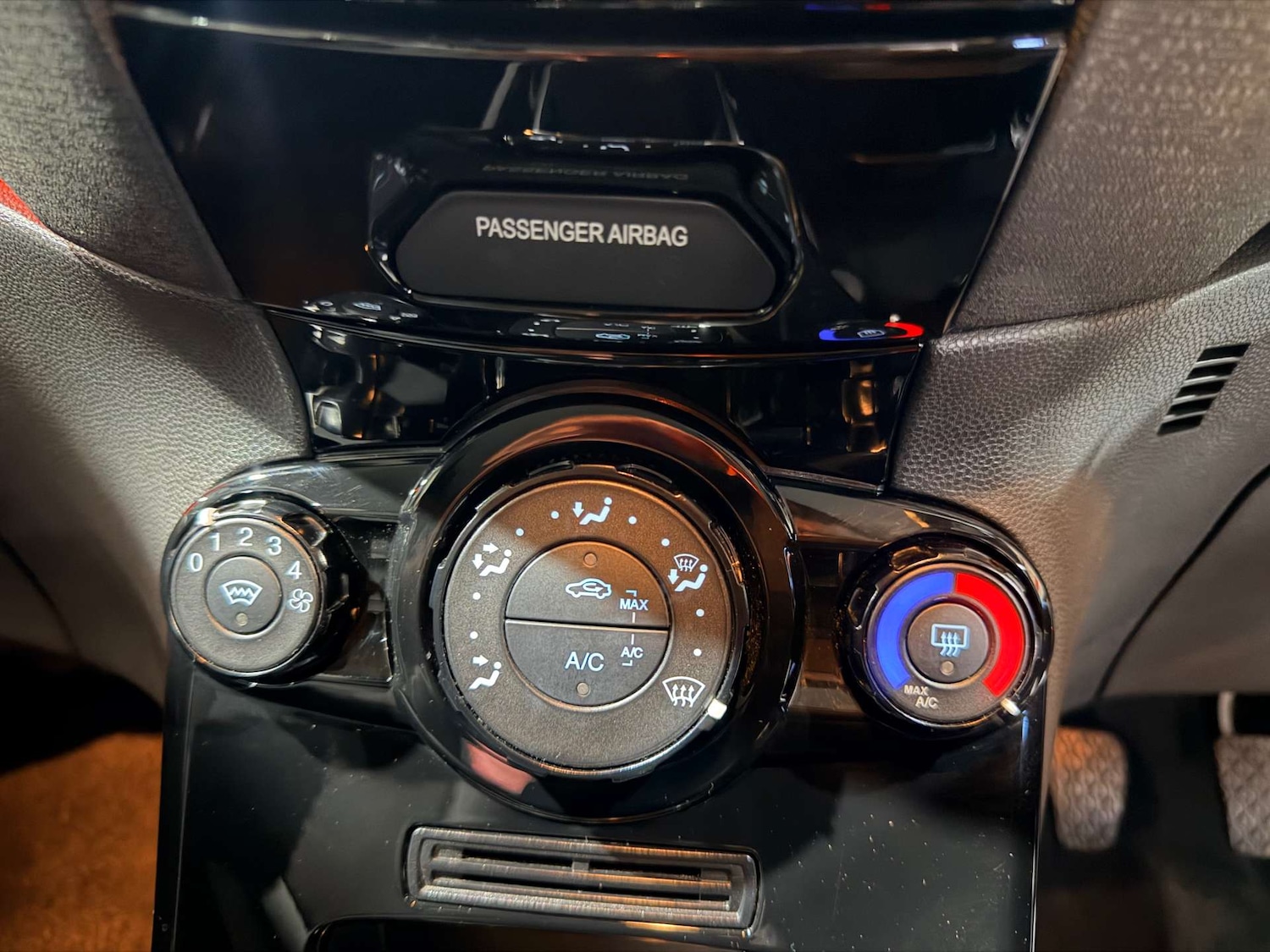 Used Ford Fiesta 2016 for sale - 77765716: Photo 14