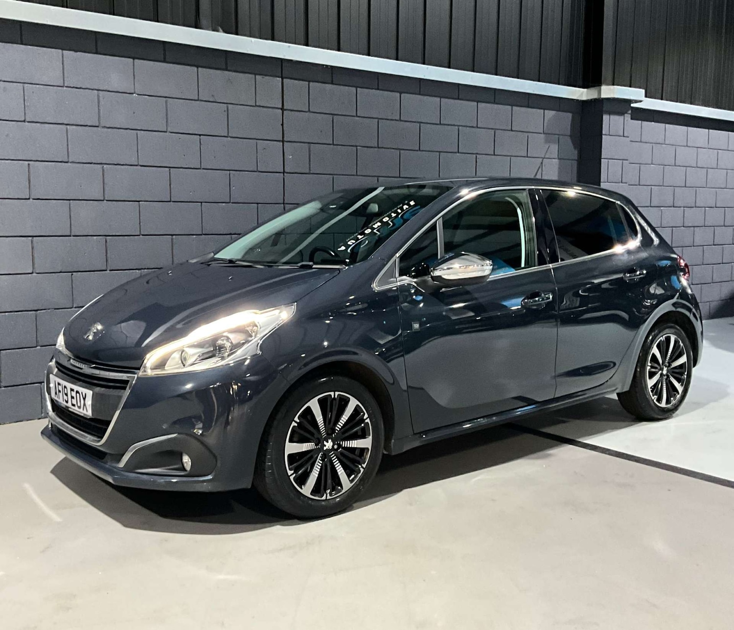 Used Peugeot 208 2019 for sale - 77920811: Photo 28