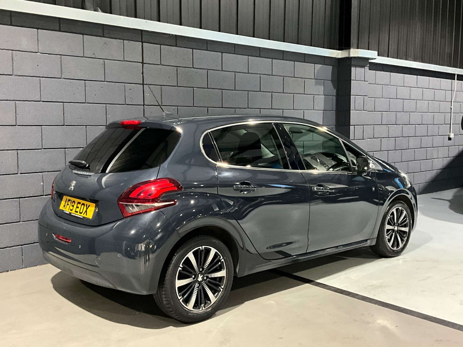 Used Peugeot 208 2019 for sale - 77920811: Photo 41