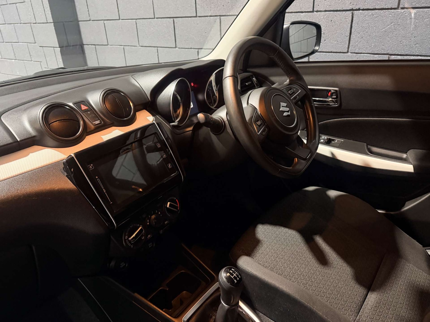 Used Suzuki Swift 2022 for sale - 77917690: Photo 41