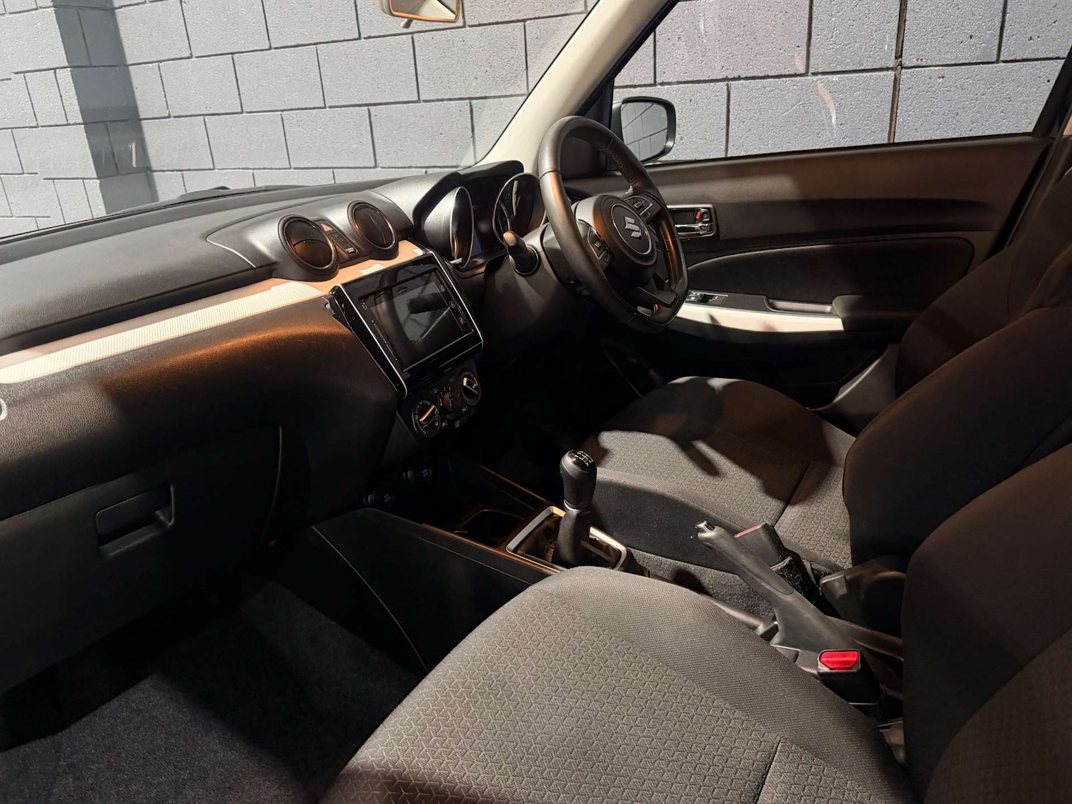 Used Suzuki Swift 2022 for sale - 77917690: Photo 42