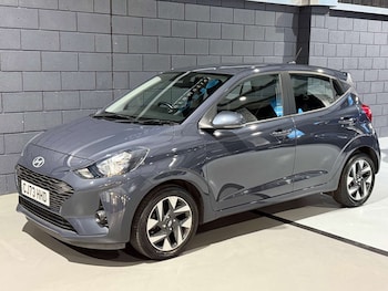 Used Hyundai i10 2023 for sale - 79458001: Photo