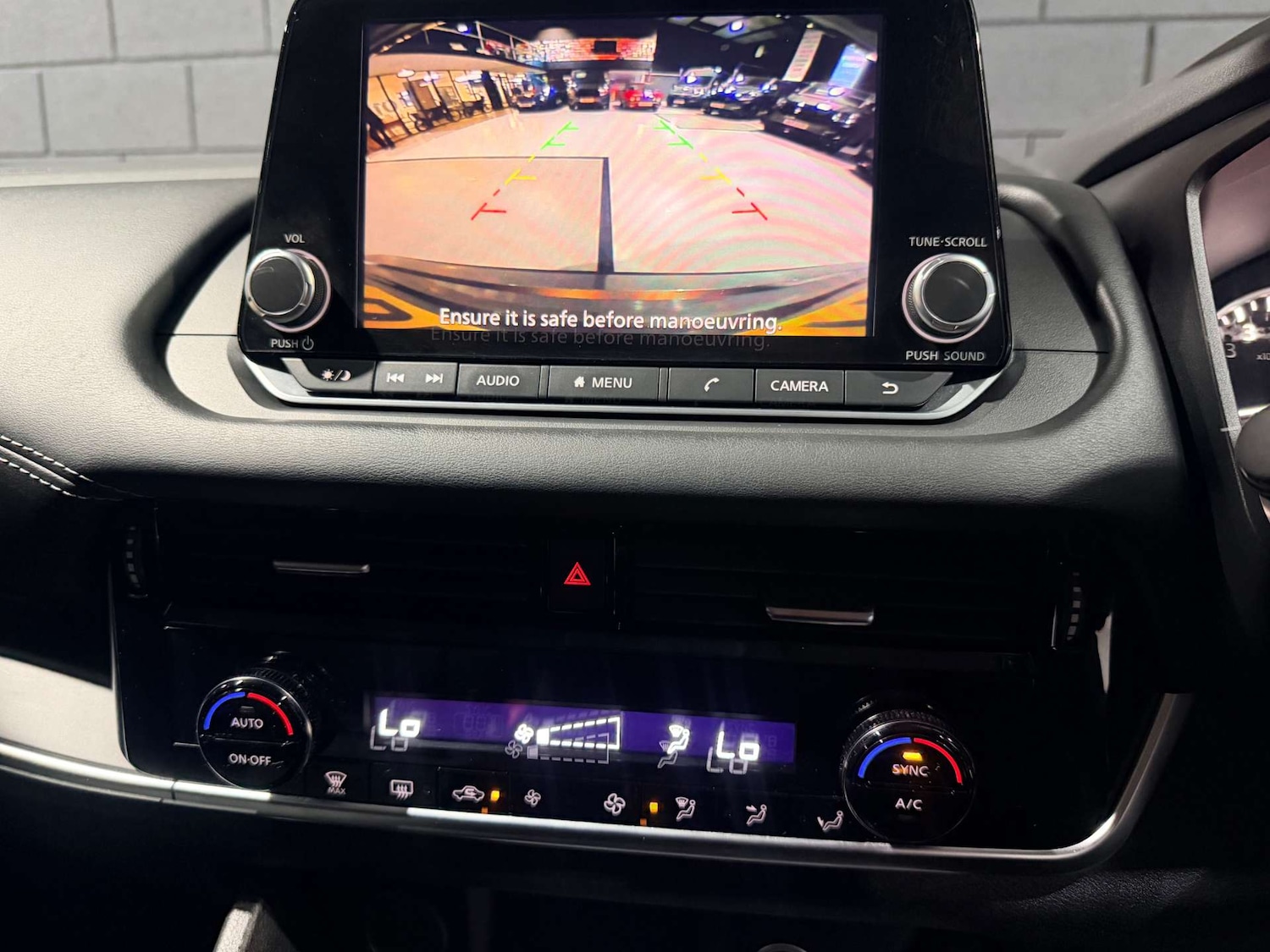 Used Nissan Qashqai 2024 for sale - 77693765: Photo 51