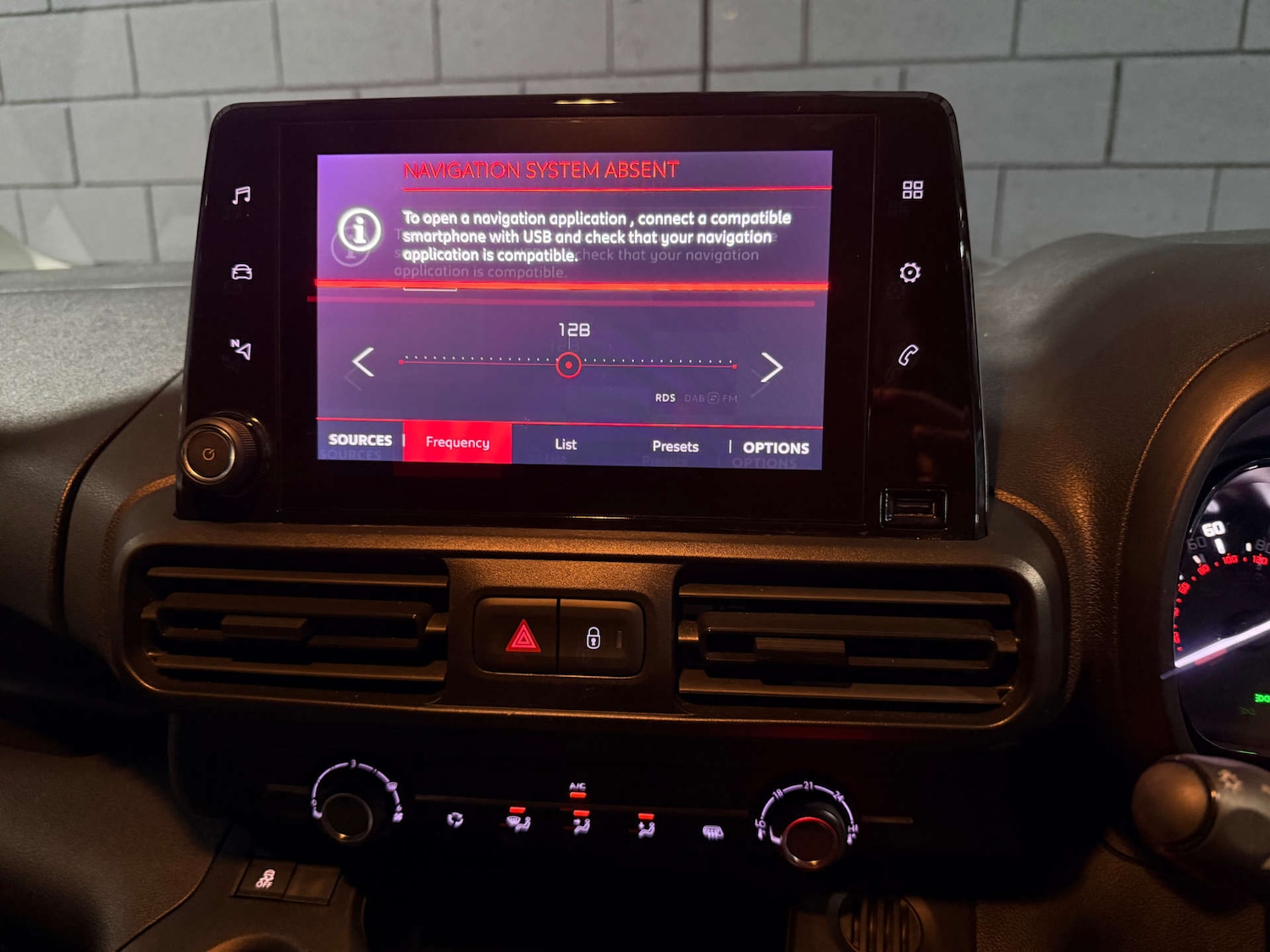 Used Citroen Berlingo 2020 for sale - 78149579: Photo 11