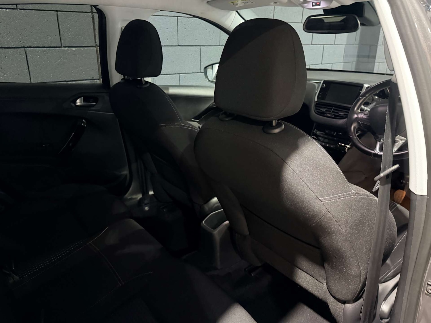 Used Peugeot 208 2018 for sale - 77836383: Photo 30