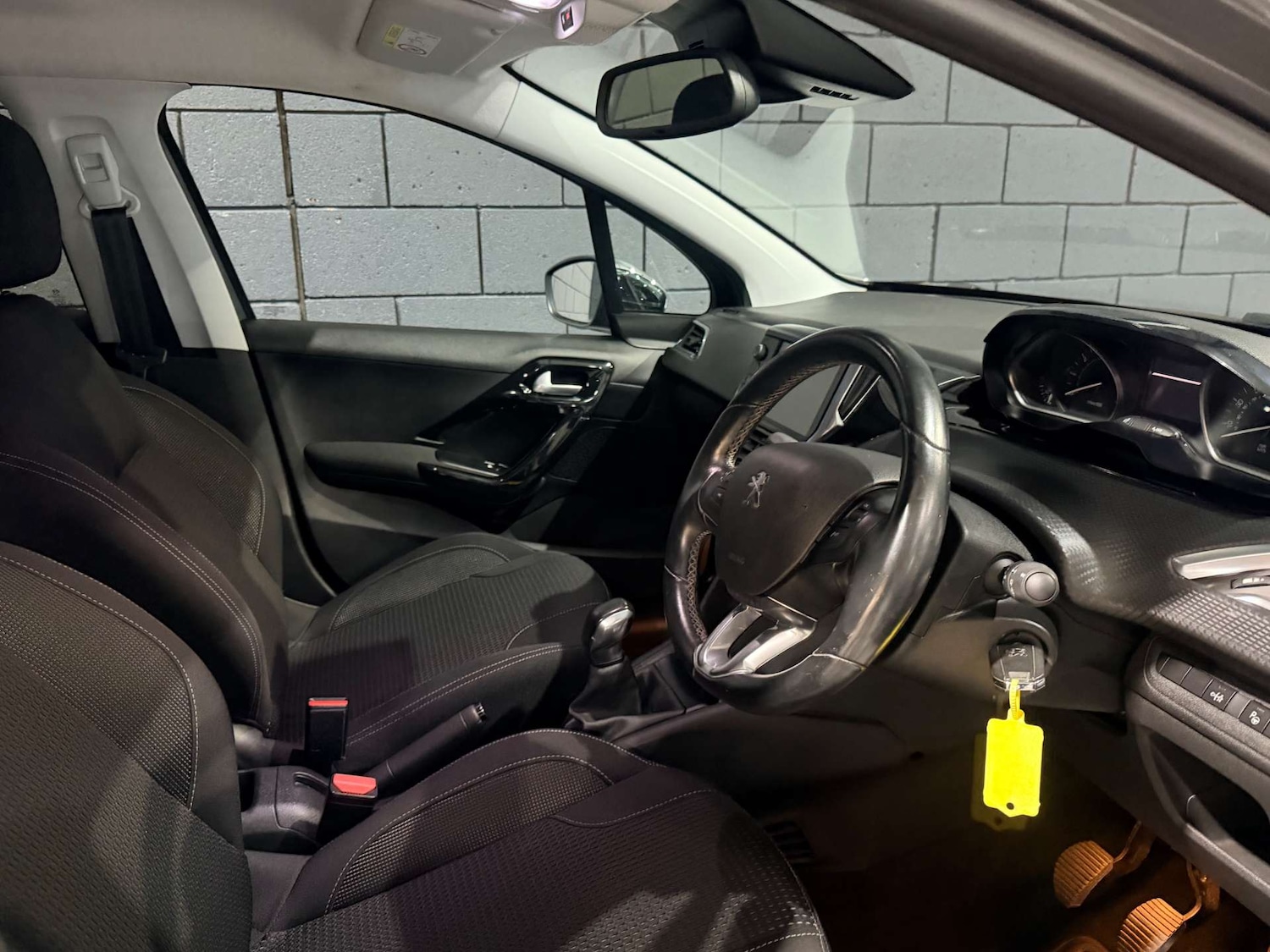 Used Peugeot 208 2018 for sale - 77836383: Photo 36