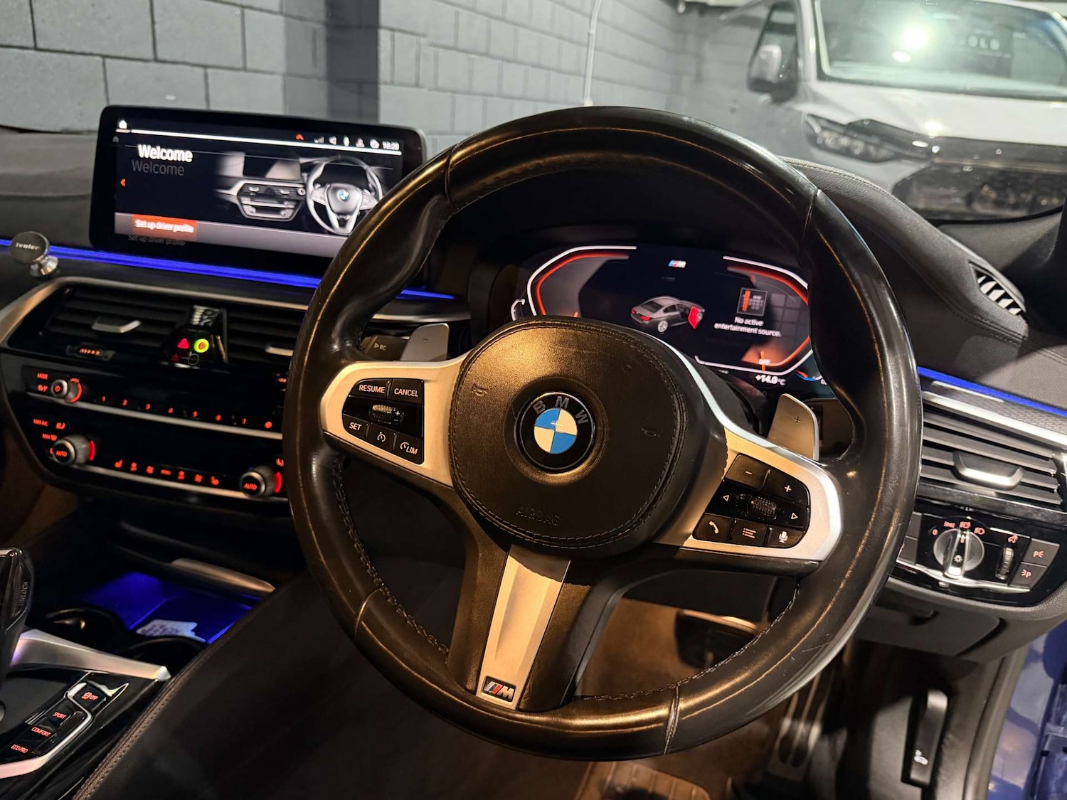 Used BMW 5 Series 2021 for sale - 77693705: Photo 2