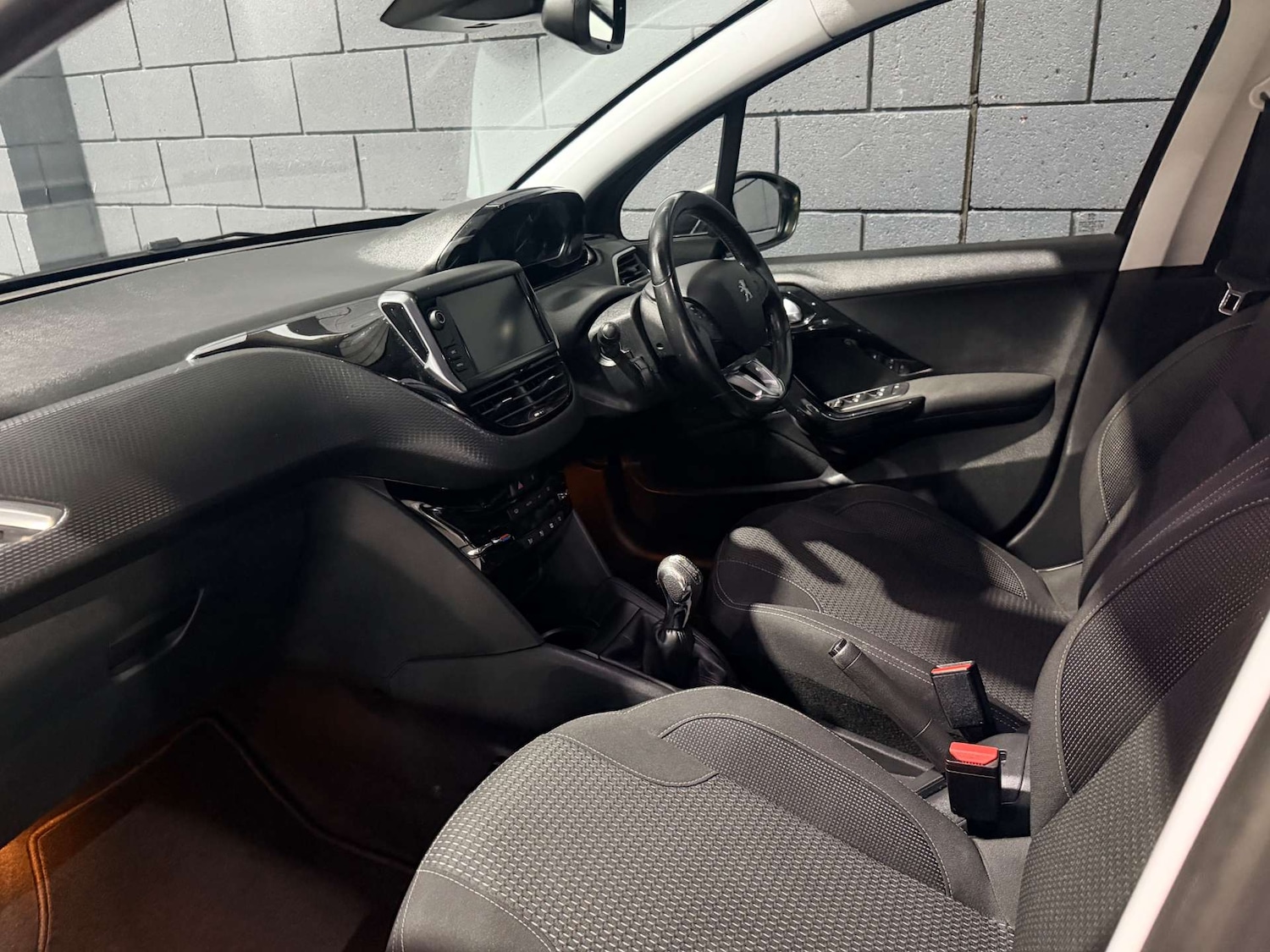 Used Peugeot 208 2019 for sale - 78201124: Photo 39