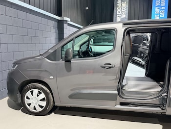 Used Citroen Berlingo 2024 for sale - 78370323: Photo