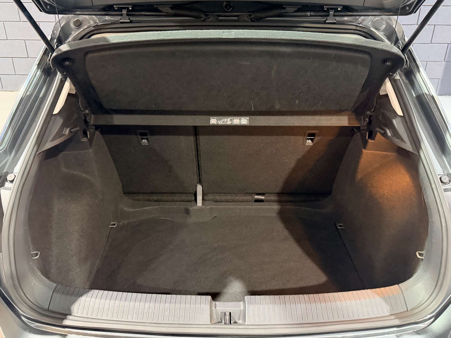 Used Volkswagen T-Roc 2021 for sale - 78198786: Photo 22