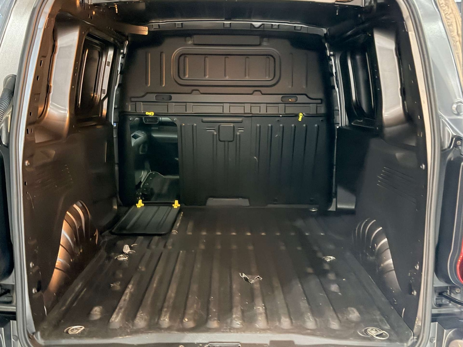 Used Peugeot Partner 2021 for sale - 77544966: Photo 24