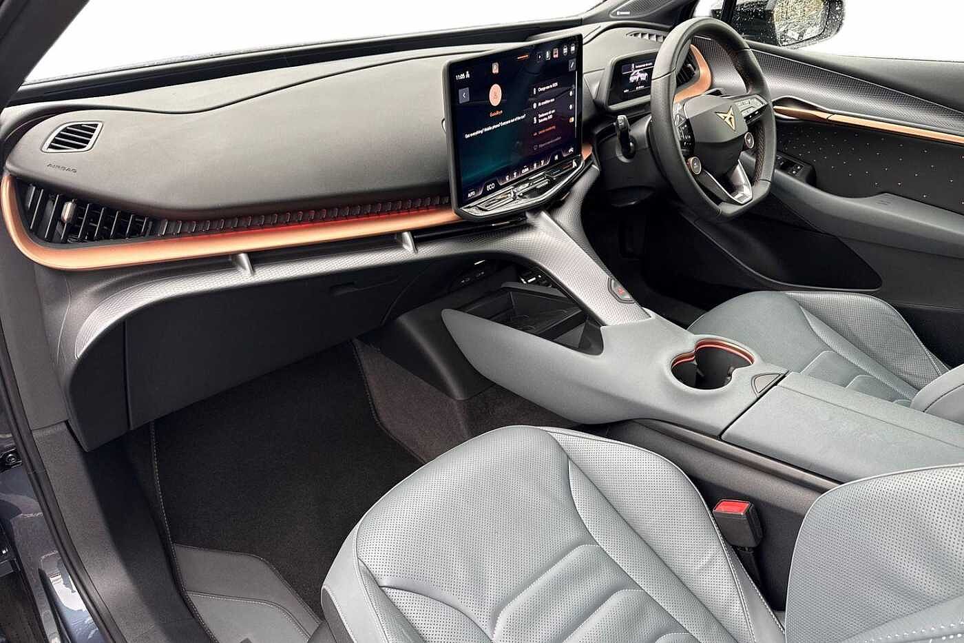 Used Cupra Tavascan 2025 for sale - 76679259: Photo 2