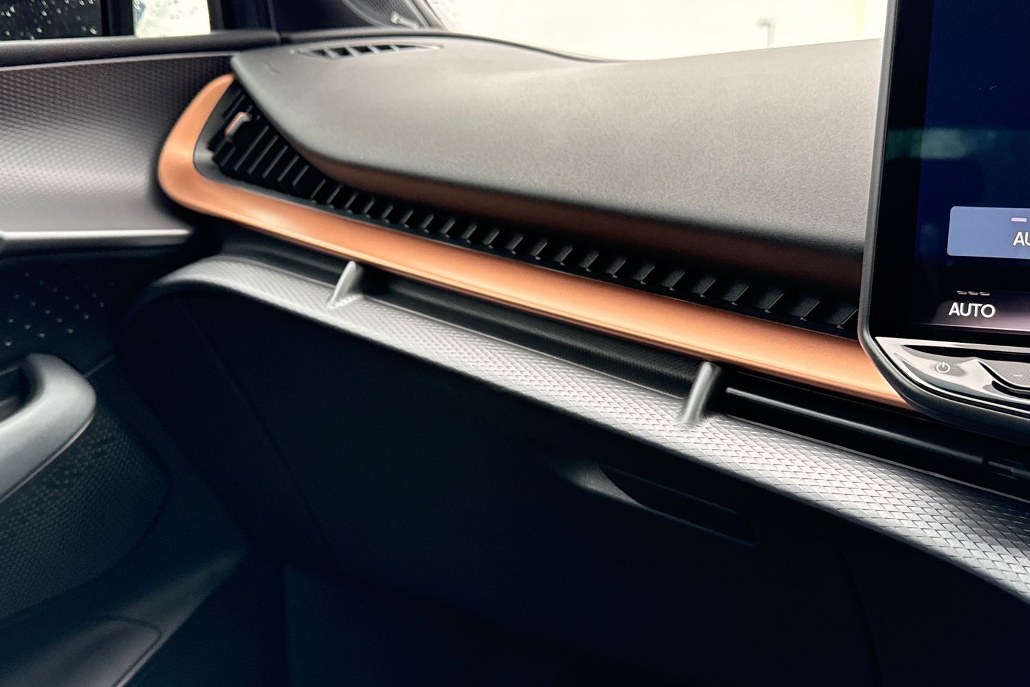 Used Cupra Tavascan 2025 for sale - 76679259: Photo 23