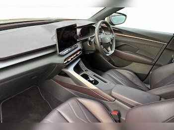 Used Cupra Terramar 2025 for sale - 76679217: Photo