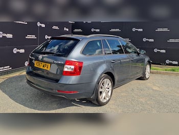 Used Skoda Octavia 2017 for sale - 79646190: Photo