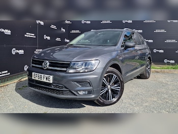 Used Volkswagen Tiguan 2018 for sale - 79106229: Photo