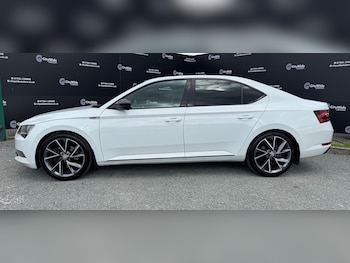 Used Skoda Superb 2017 for sale - 78933932: Photo