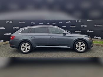 Used Skoda Superb 2016 for sale - 79831596: Photo